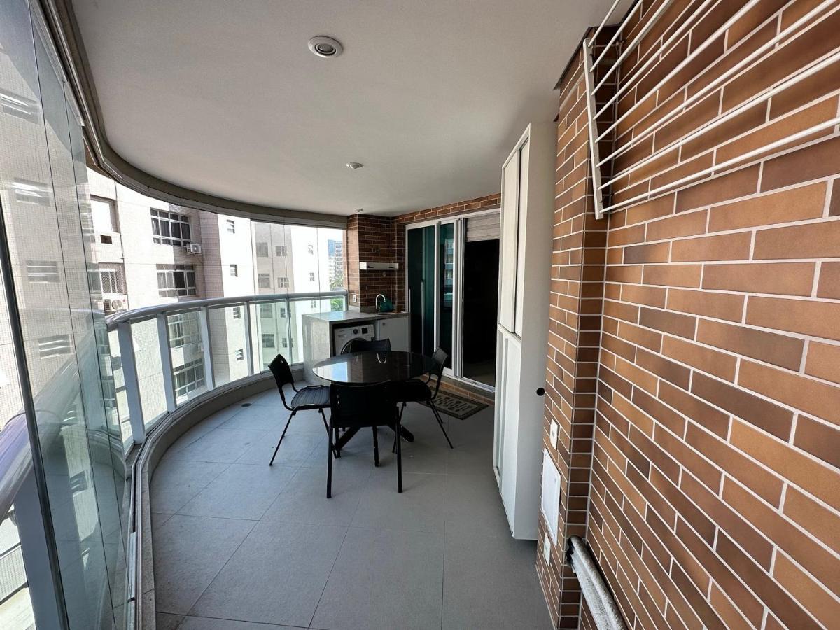 2 Quartos- Estanconfor Ac Sacada Fechada Garagem Com Arrumacao Diaria Apartment